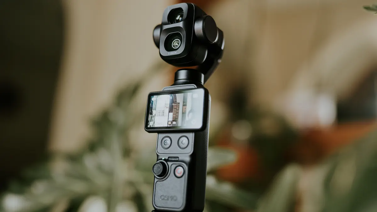 Reseña del DJI Osmo Pocket 4 Traveler Bundle: Vlogging 4K