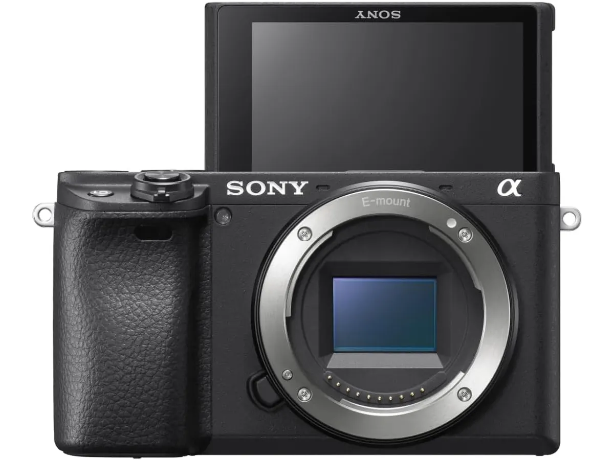 Sony Alpha a6400 Review: Compact Power for Solo Creators