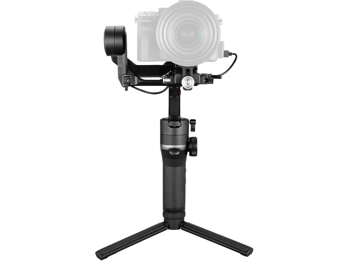 Zhiyun Weebill S Review: A Compact Performer for Mirrorless Shooters