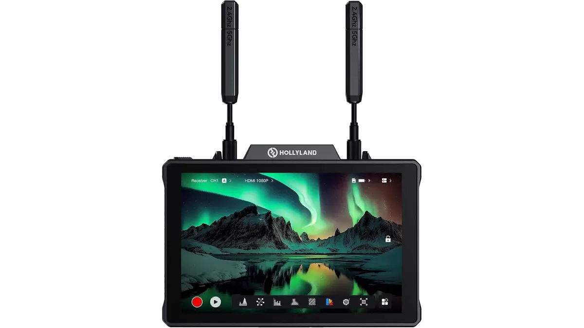 Hollyland Pyro 7 Review: All-in-One Monitor and Transmitter