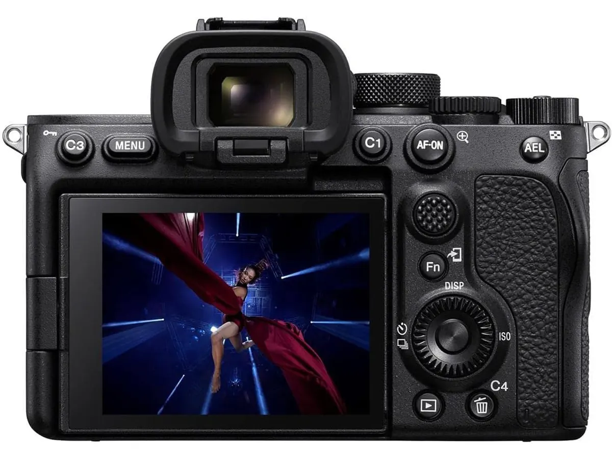 Sony Alpha a7S III Review: High-End Cinema for Solo Creators